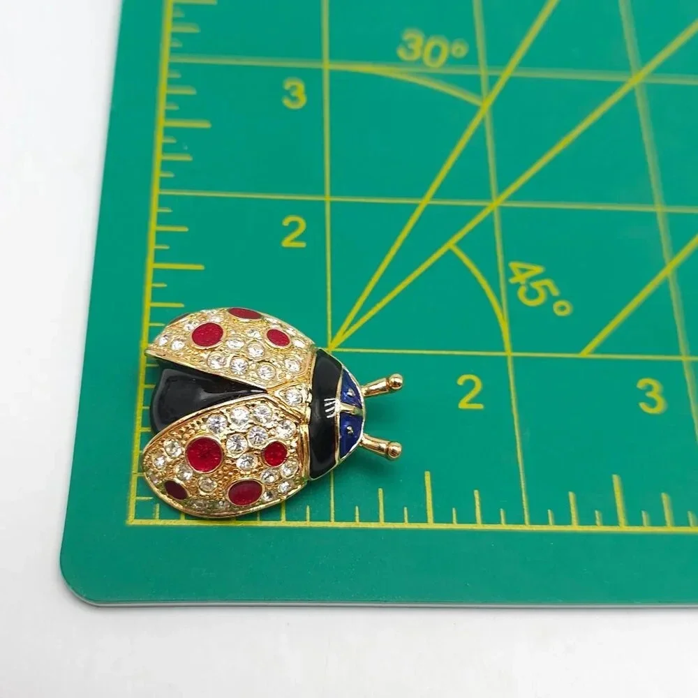 Vintage ROMAN Ladybug Pin Brooch With Red & Clear Rhinestones Gold-Tone Finish